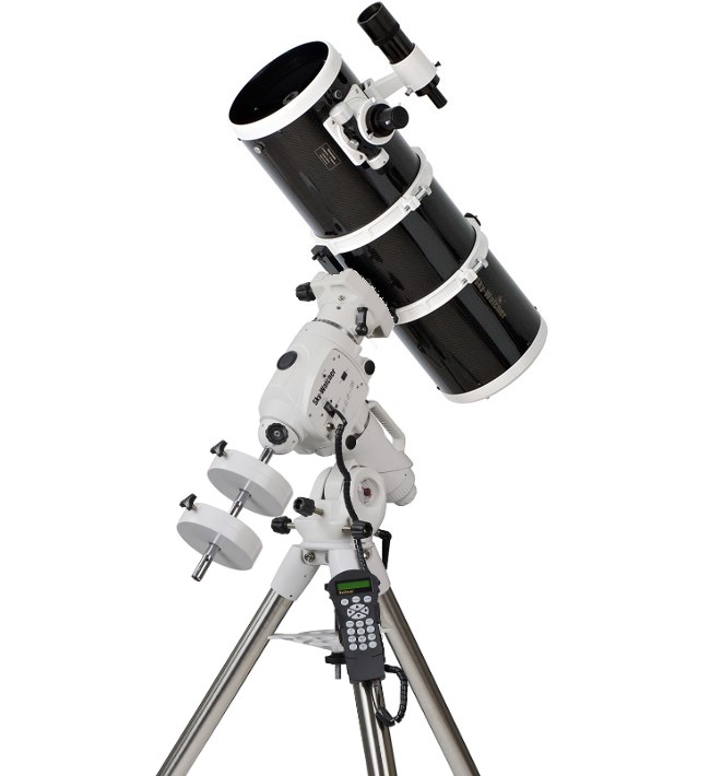 Télescope Newton 200/800 LP Quattro sur monture EQ6-R Pro GoTo équatoriale - Sky-Watcher