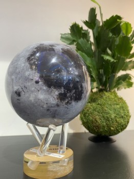 mova-globe-lune-45-