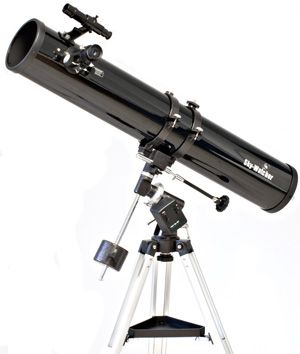 Télescope Newton 114/900 visuel sur monture EQ1 motorisé en AD - Sky-Watcher